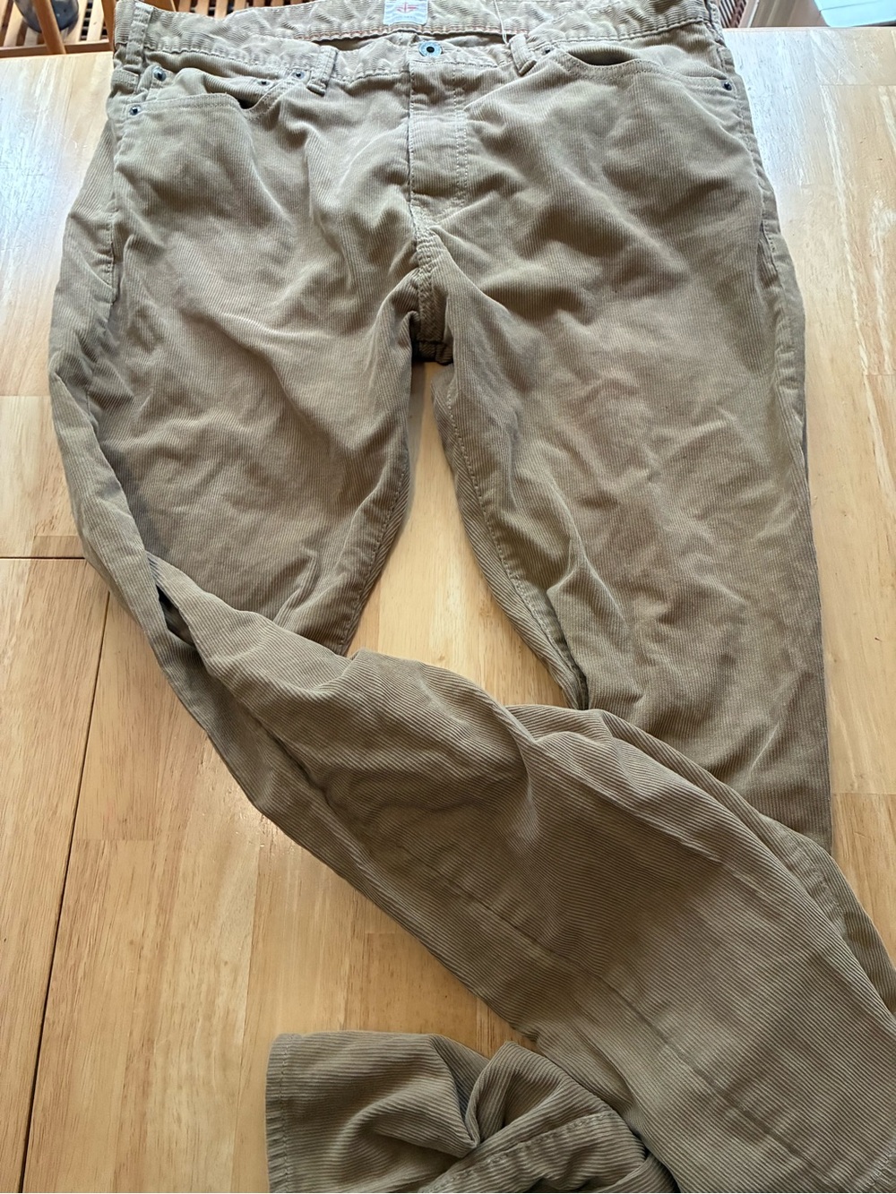 Dockers Men's Corduroy Pants in Light Brown